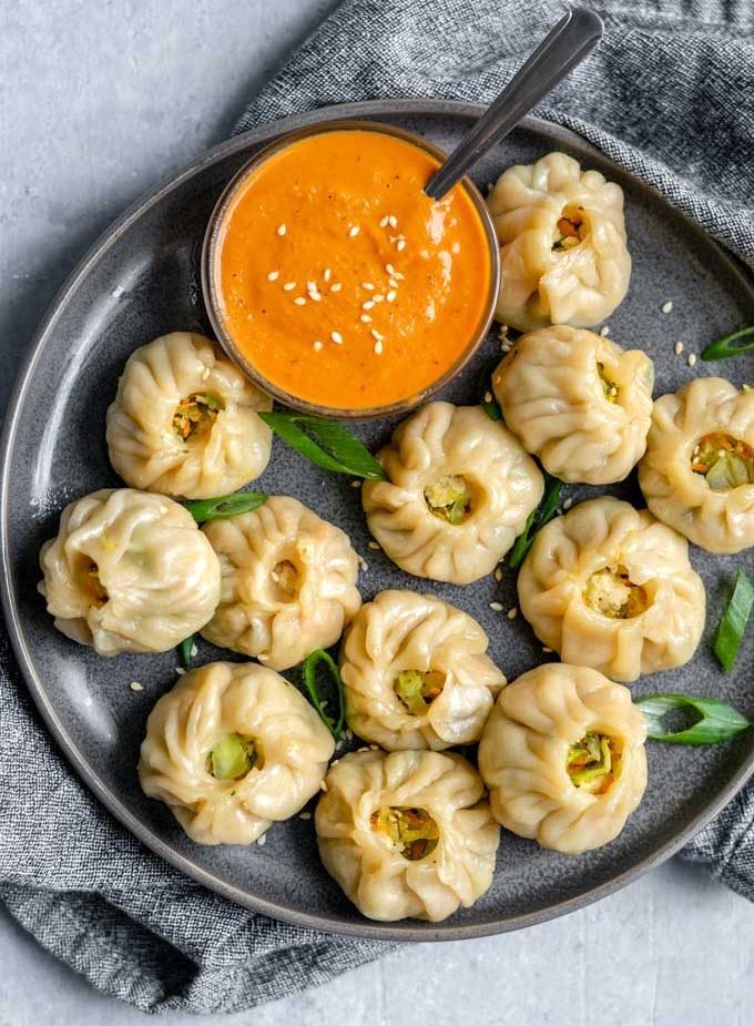 tibetan veggie momos 1